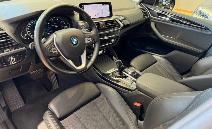 BMW X4 20D X DRIVE X LINE