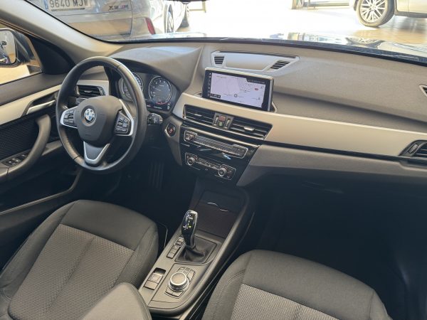 BMW X1 18I 140CV AUTO - Imagen 6